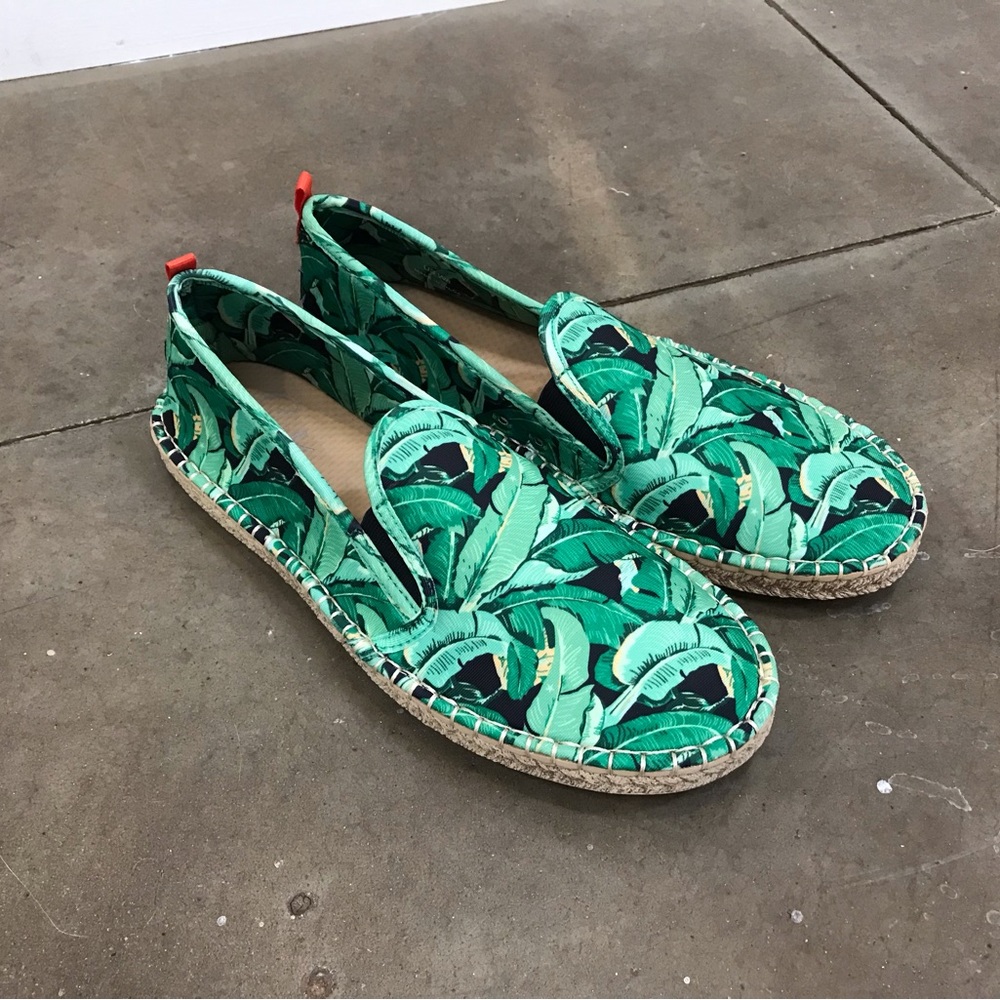 Seastar neoprene beach shoes